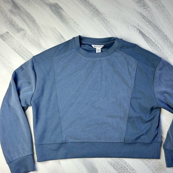 Athleta crewneck - Picture 3 of 7